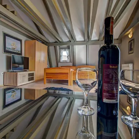 Bed and breakfast Yeti 3*
